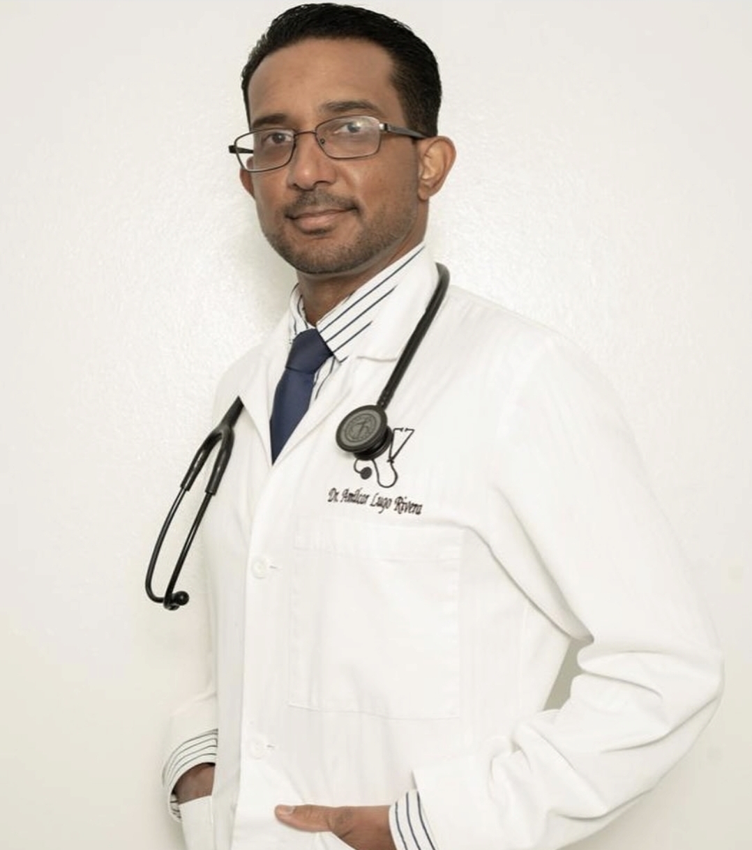 Médico licenciado de SANA, tu médico de cabecera digital